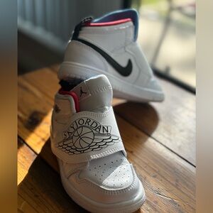 Toddler size 9 Nike Sky Jordan